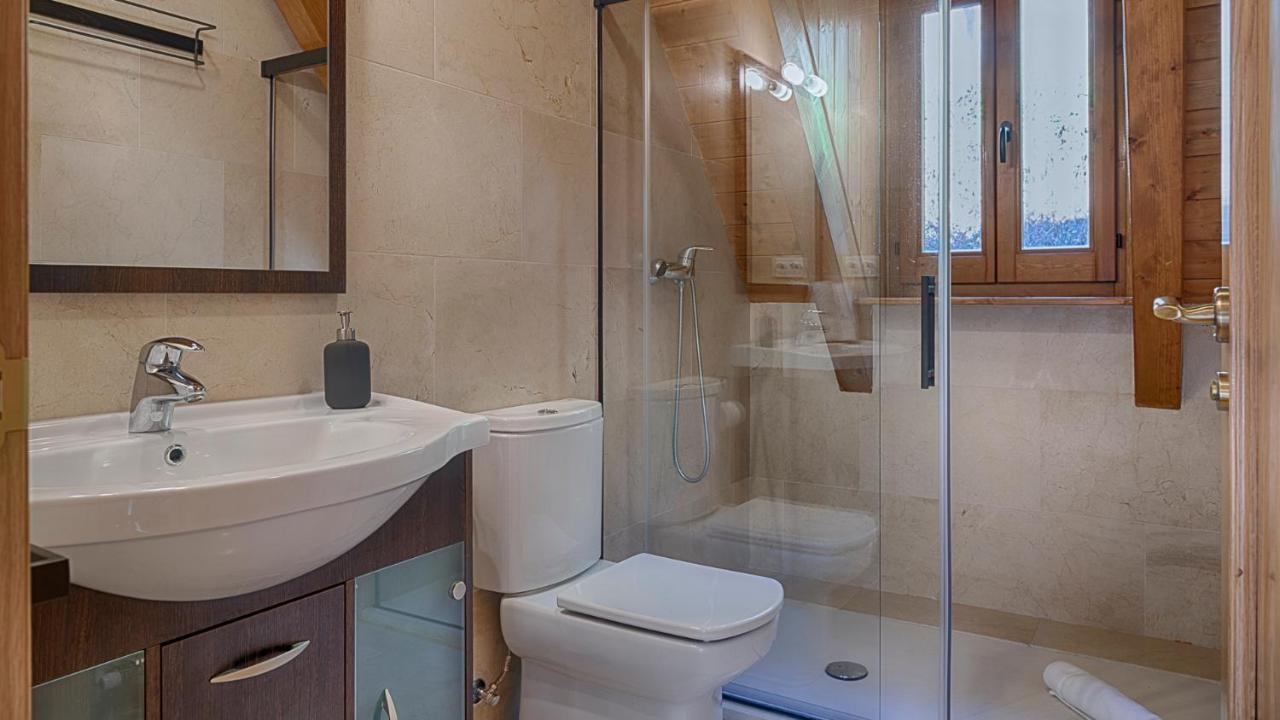 Saplan Real Estate Saubaga Apartment Bossost Luaran gambar